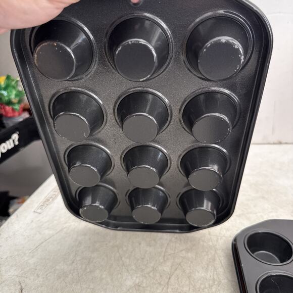 Ekco~Two Sets of 12 Cavity Small Muffin/ Cake Pans Made In USA Vintage - Picture 10 of 10